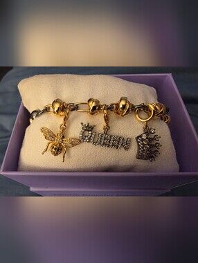 BP Gold & Hema "QUEEN BEE" Charm Bracelet